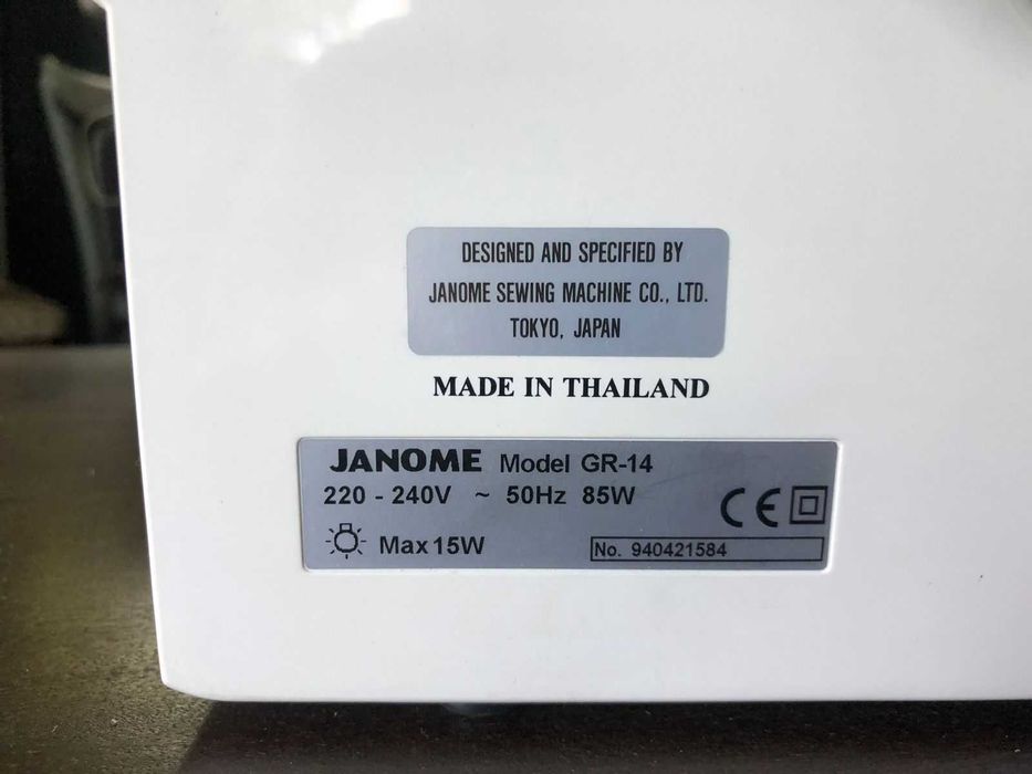 Швейная машинка жаном