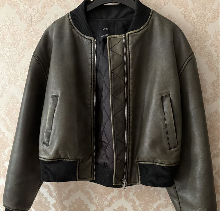 Кожанка с утеплением от Mango