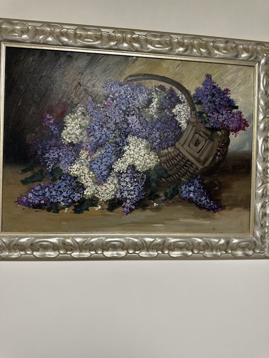 Cos cu liliac pictura pe carton fara defecte rama argintie