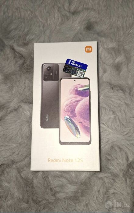 Коробка Redmi Note 12s, в придачу новый прозрачный чехол