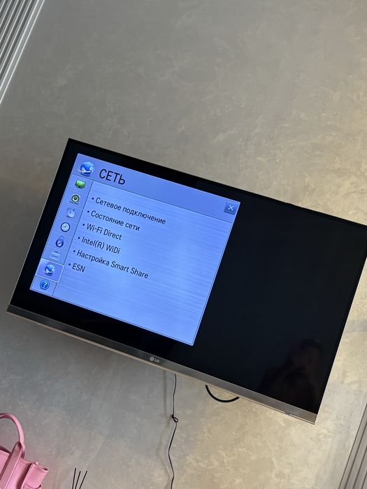 Телевизор LG 42LM670T-ZA