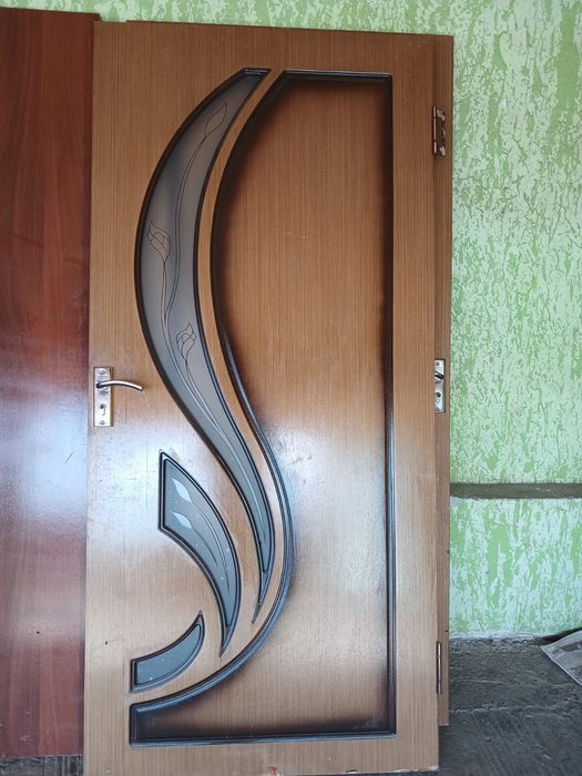 Осы есыктер сатылады