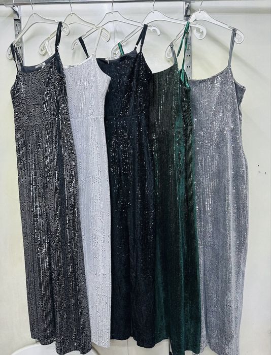 Продам платье из пайетки