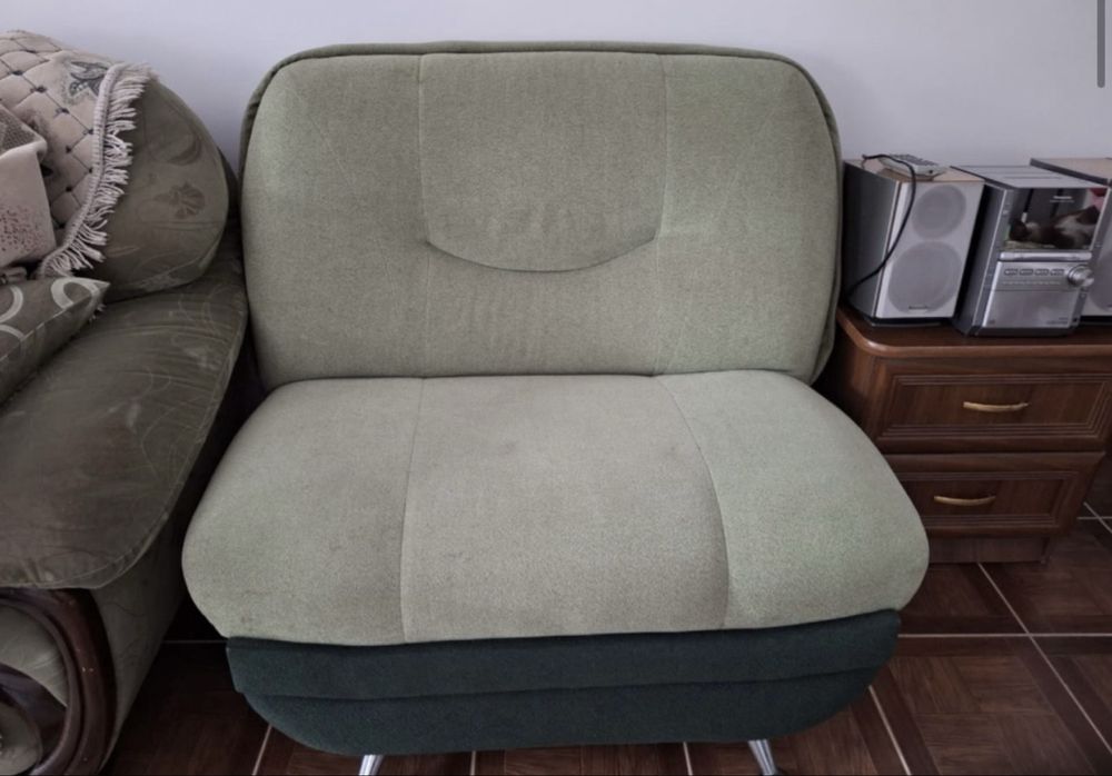 Кресла в отличном состоянии - 1000