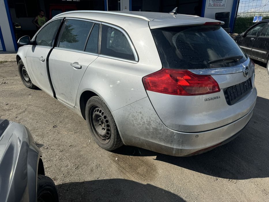 Опел Инсигния 2.0 ЦДТИ на части