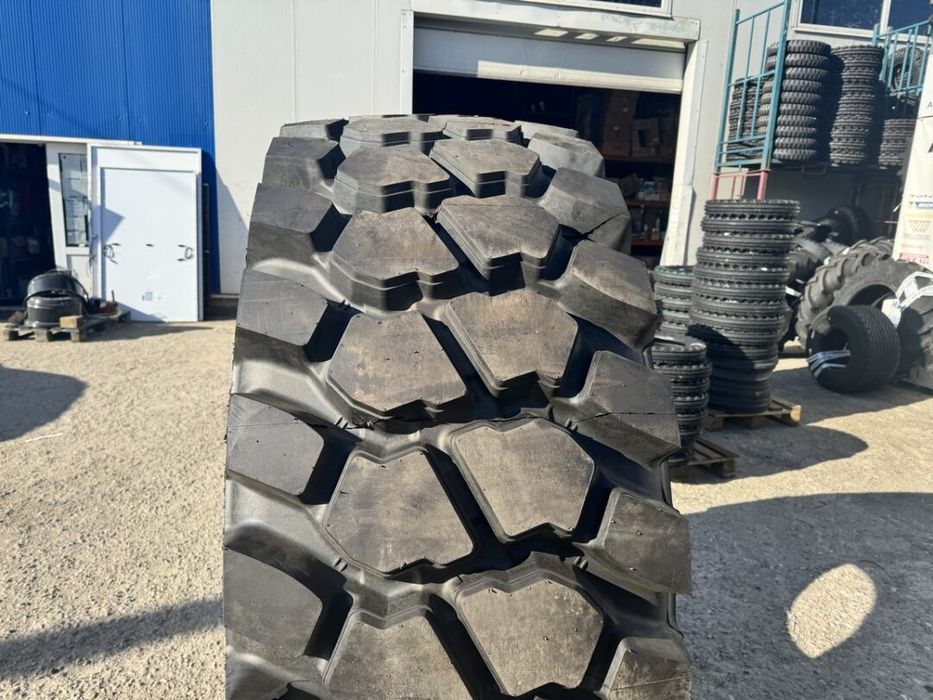 ANVELOPA 26.5 R25 BKT EARTHMAX SR41 202A2/193B E4**/L4* CR TL