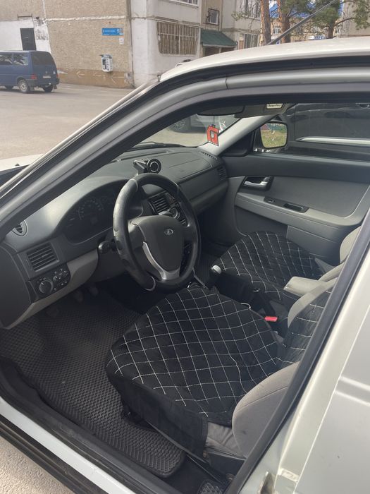 Priora 2172 хэтчбек 2012 года