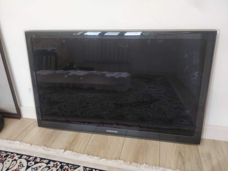 Продам телевизор марки  Samsung. Диоганаль 101 см