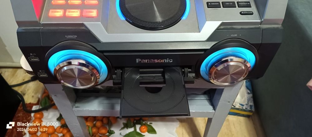 Музыкальный центр