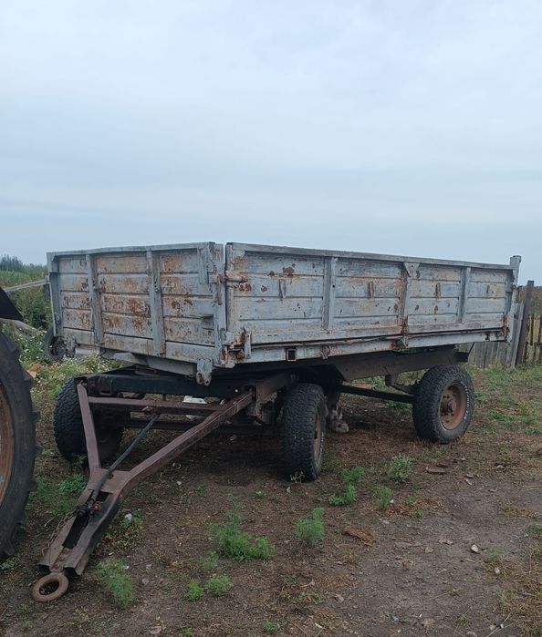 ТЕЛЕГИ И ТРАКТОР в хорошем состоянии