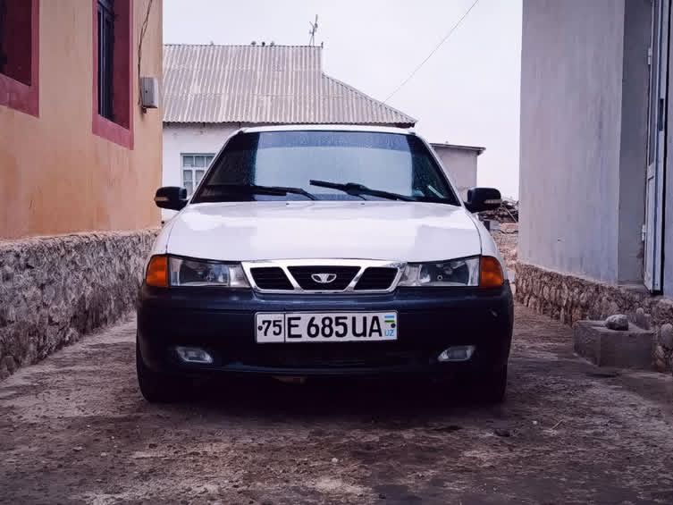 Nexia1 sotiladi  1998-yil