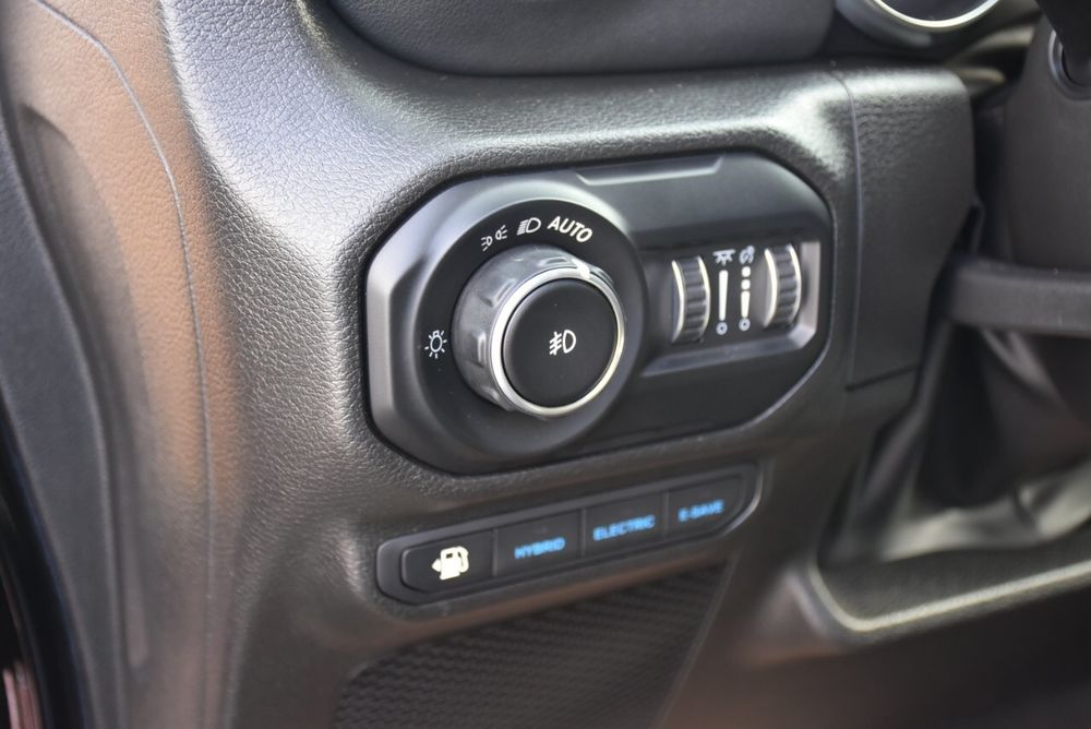 Jeep wrangler electr hibrid 2024