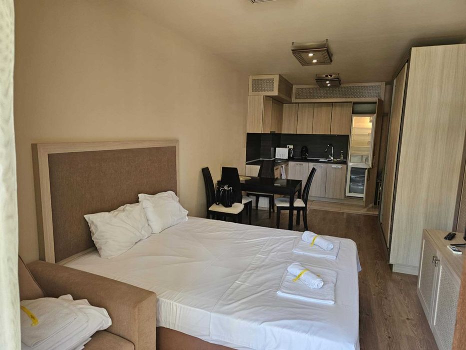 Продава се Едностаен апартамент в к.к. Златни пясъци - 51 кв.м за 2020 €/кв.м - Снимка #17