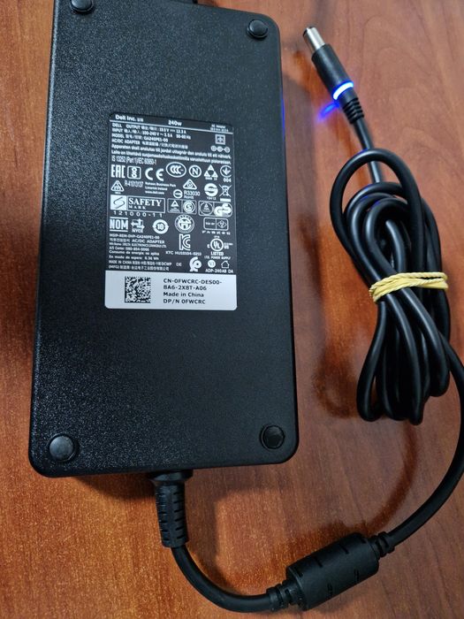 Alimentator incarcator laptop dell 240w