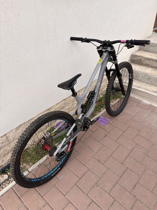 Vând Nukeproof Dissent 297 Custom  (ușor negociabil)
