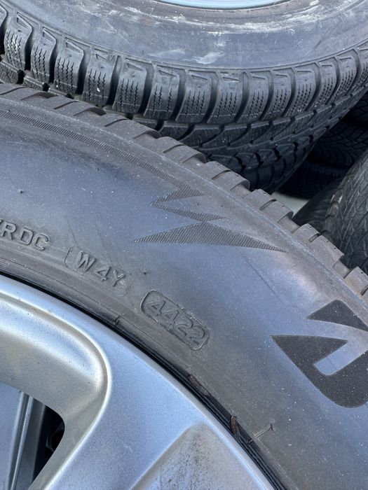 4 Anvelope Bridgestone Blizzak LM005 – 235/60 R18 107H