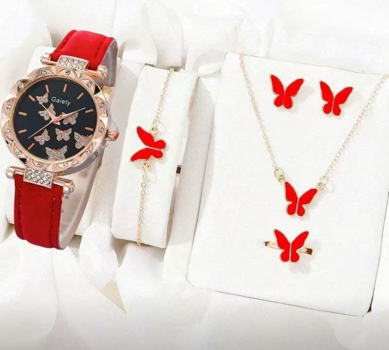 Бижутерный набор