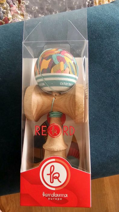 Kendama Europe catch the Flow
