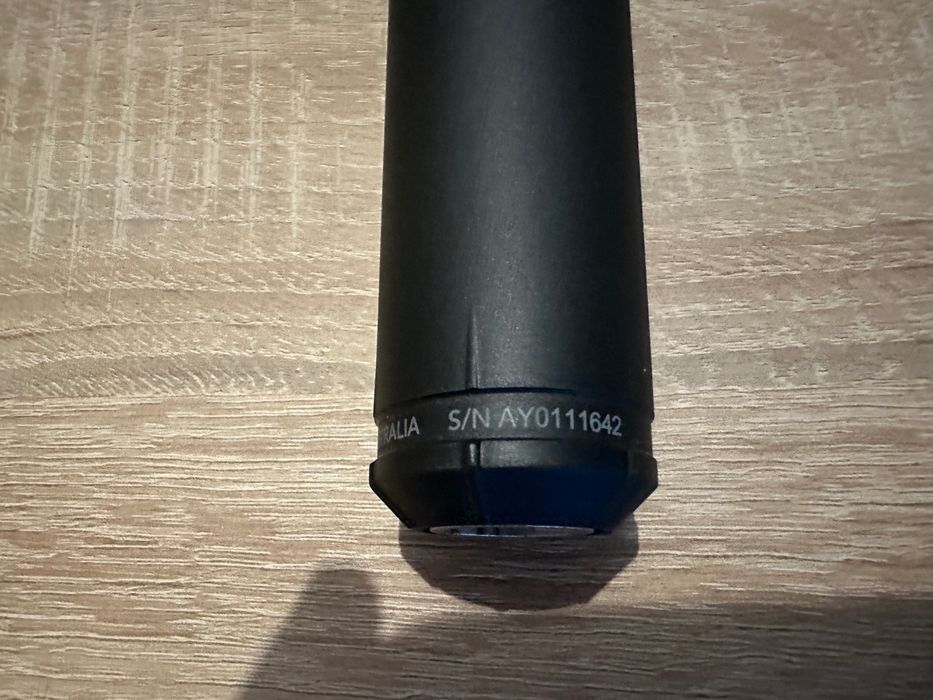 Microfon Rode M3 (suport de birou și cablu XLR-USB incluse)