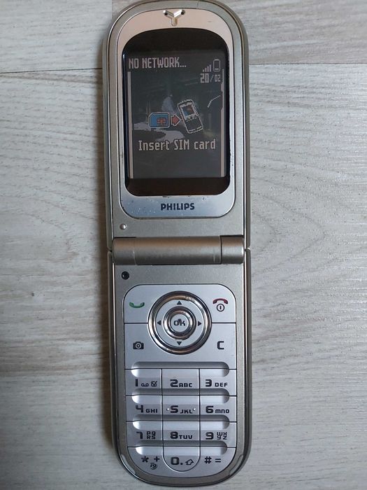 Vand telefon Nokia si Philips