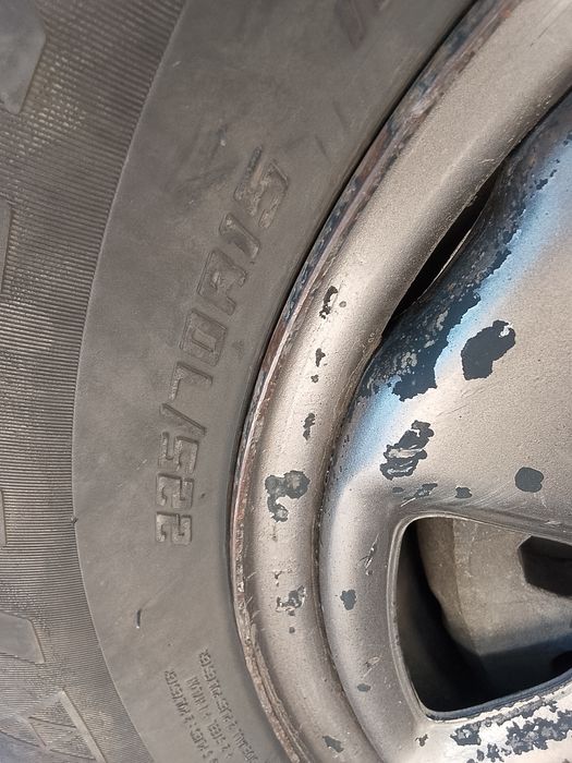 Продам резину R15