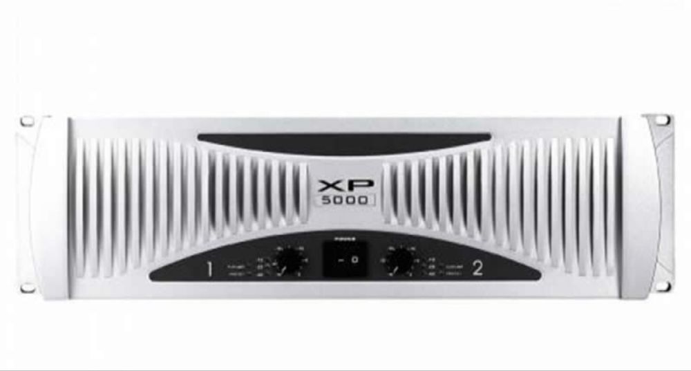 Amplificator phonic xp 5000fara case cu roti