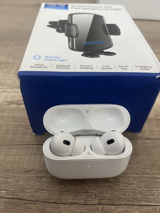 Airpods Pro в хорошем состоянии
