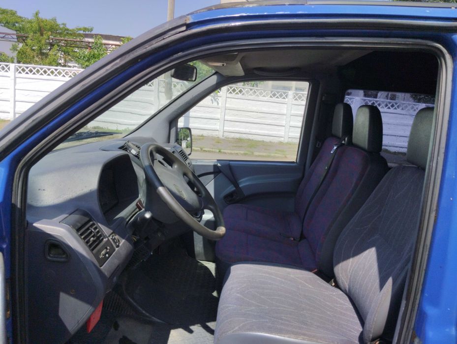 Proprietar Vand Mercedes Vito Clasic !!!