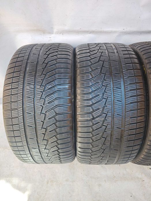 Anvelope 275/35/19 si 245/40/19 iarna M+S HANKOOK fabricate in Coreea