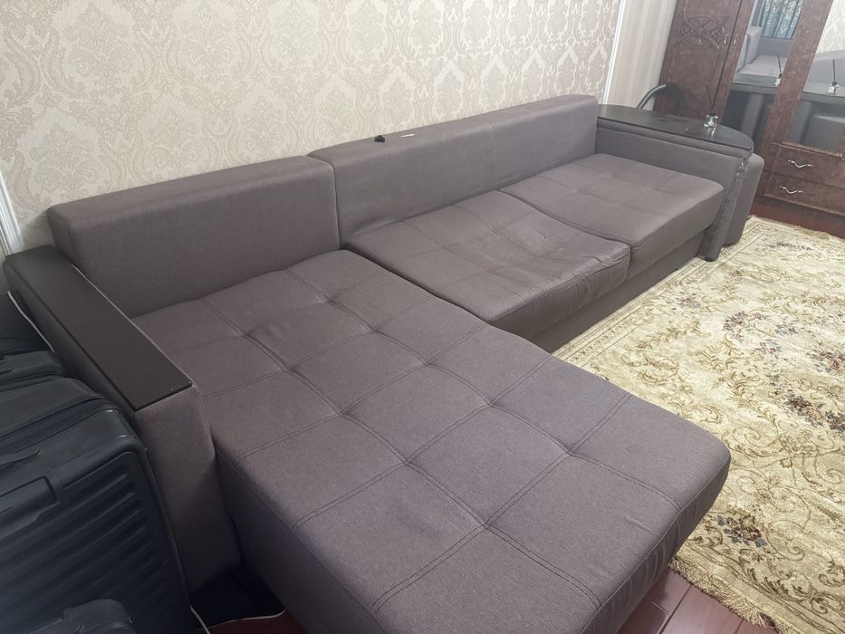 Отдам диван бесплатно