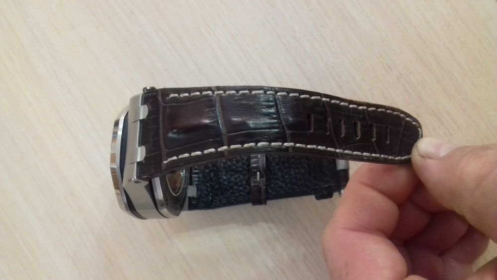 Продам наручные часы