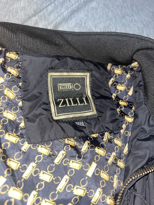 Продам курточки на сейчас