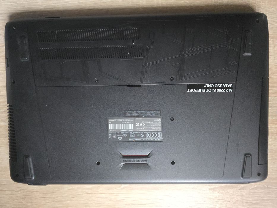 Vand Laptop Gaming Asus ROG GL752VW-T4015D Skylake i7-6700HQ