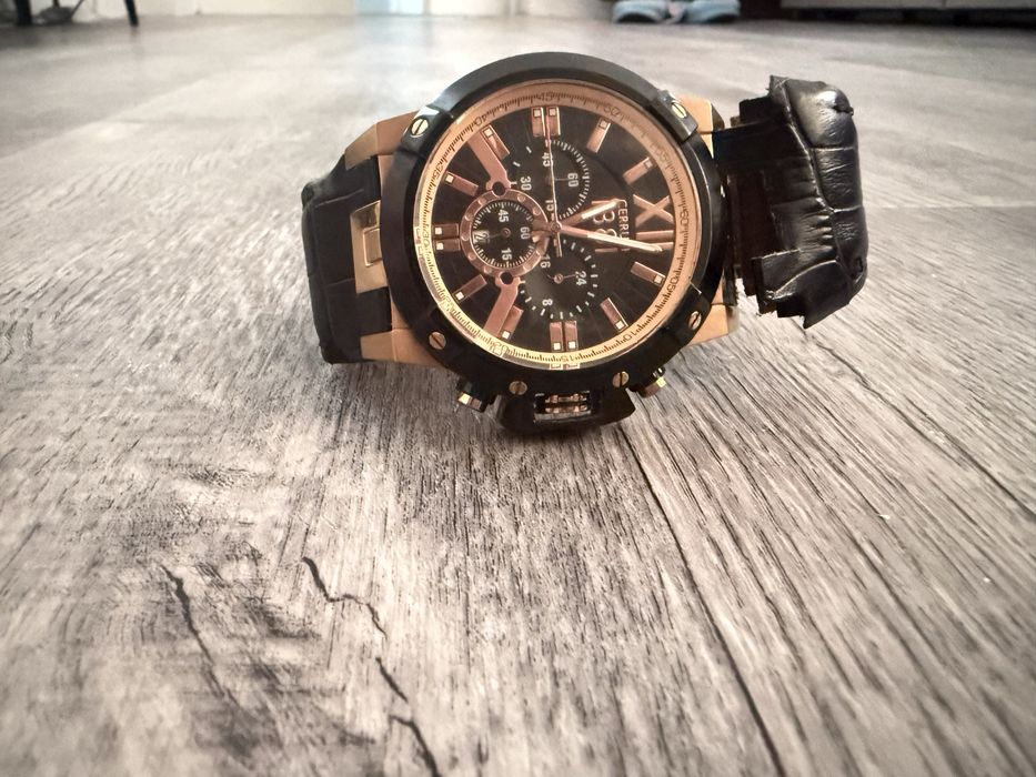 Часы Cerruti 1881