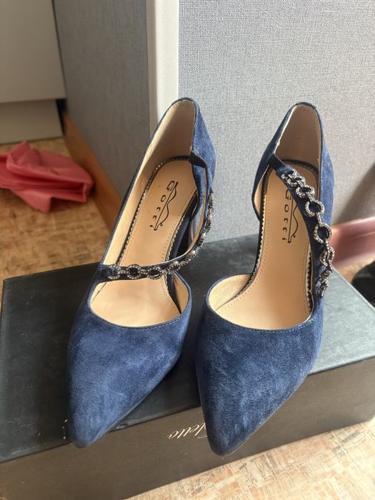 Туфли натуралка 5000 новые