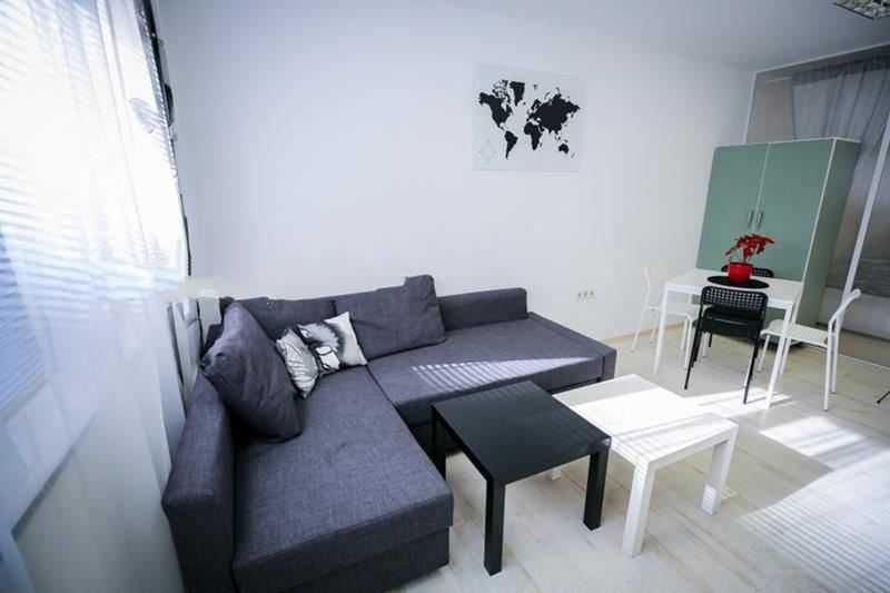 Продава се Двустаен апартамент в София, Център - 62 кв.м за 1078 €/кв.м - Снимка #4