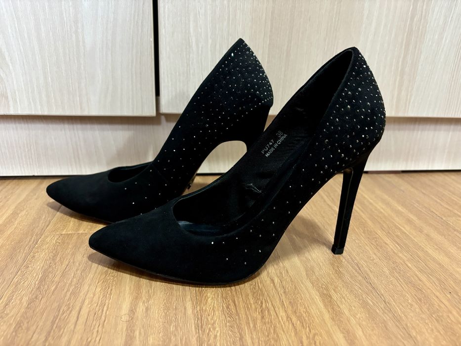 Pantofi eleganti Reserved negri