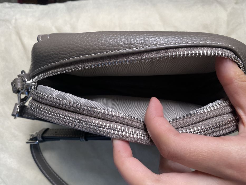 Сумочка кожаная