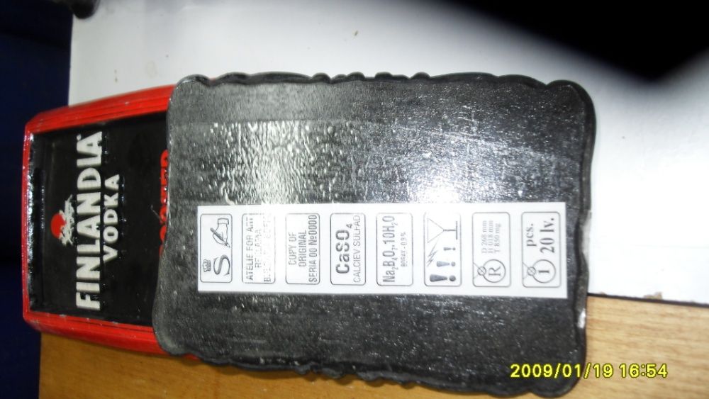 продавам  големи чинии