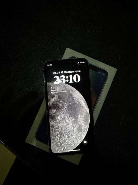 Айфон 10 в хорошем состояние