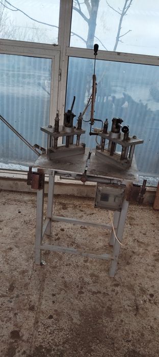 Mașina lipit PVC manuală