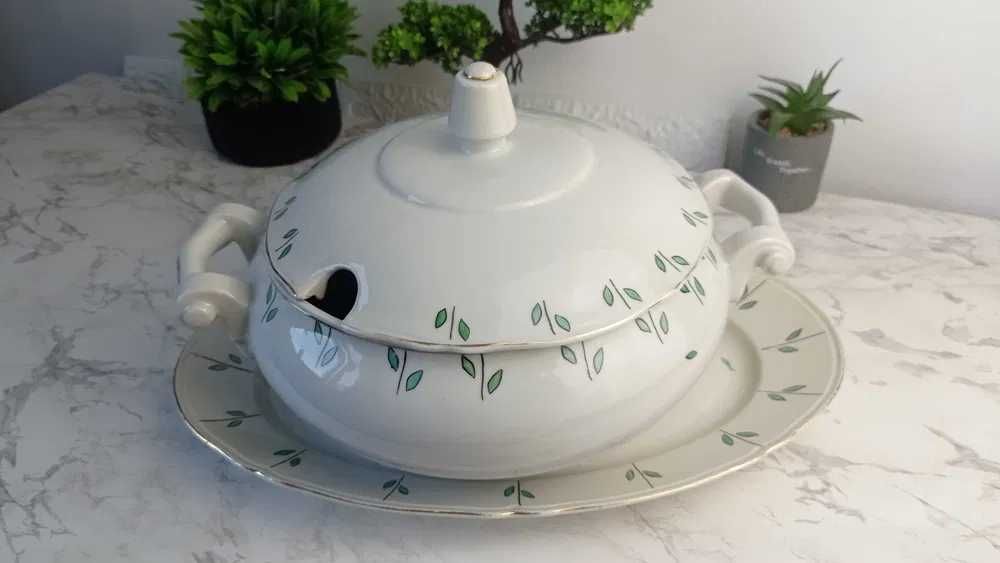 Порцеланов Супник и Плато "Китка" Нови Пазар Ретро/Винтидж (Като нови)