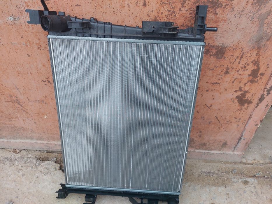 Радиатор Рено Дастер / Renault Duster 1.6