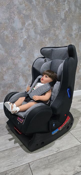 Автокресло (0+) Универсальное