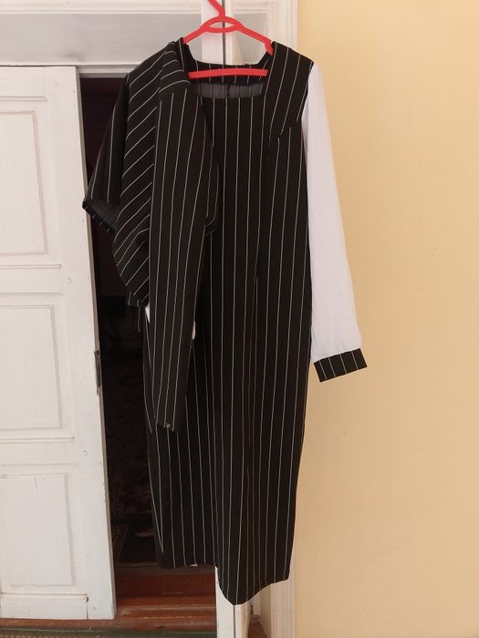 Yangi kiyimla kop kiyilmagan holati zor