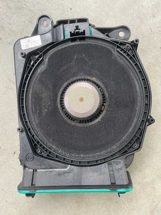 Subwoofer dreapta Bmw seria 5 G30 - G31, 6 G32 cod 9395862