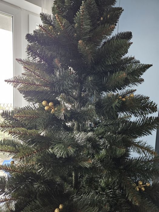 Vând brad artificial folosit 1 singura data