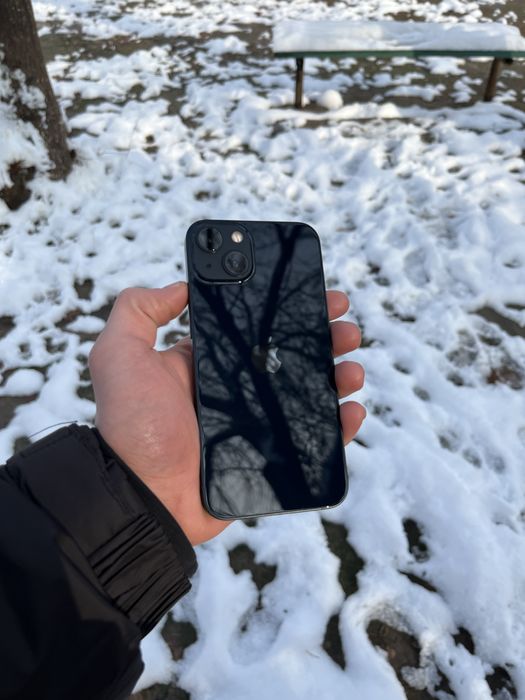 Продается iPhone 13