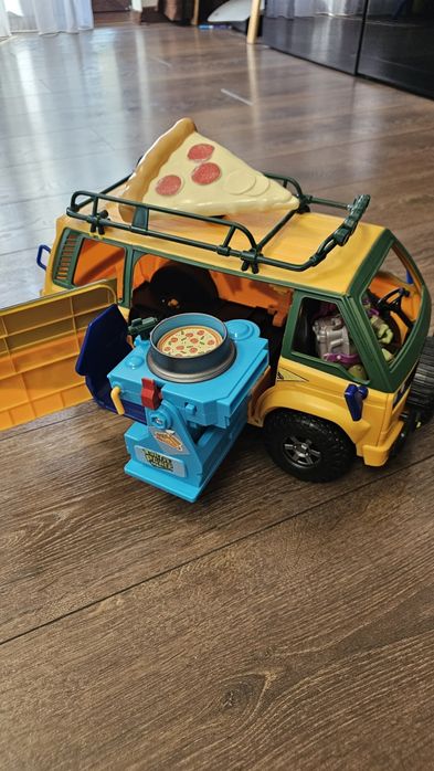 Различнк детски играчки