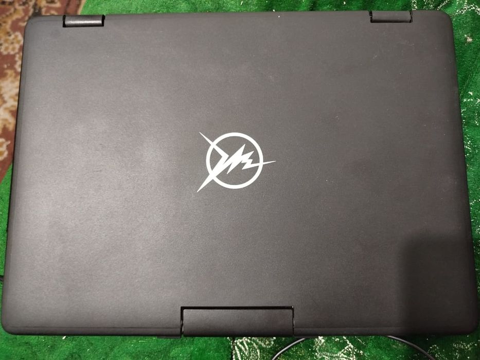 Продам ноутбук ZIK W-1167S EDU